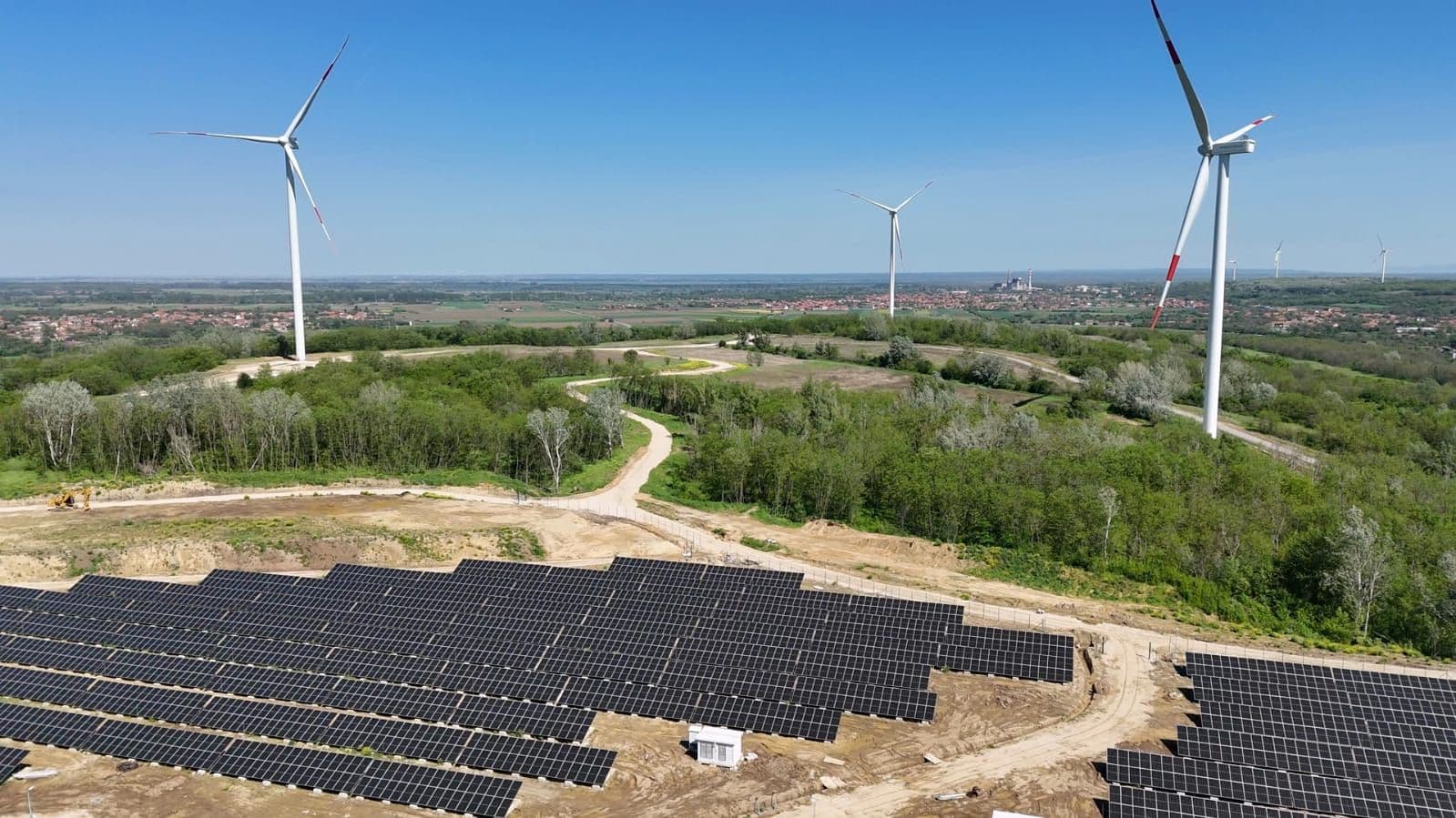 Loše ponude: EPS obustavio tender za konsultanta za solarne centrale
