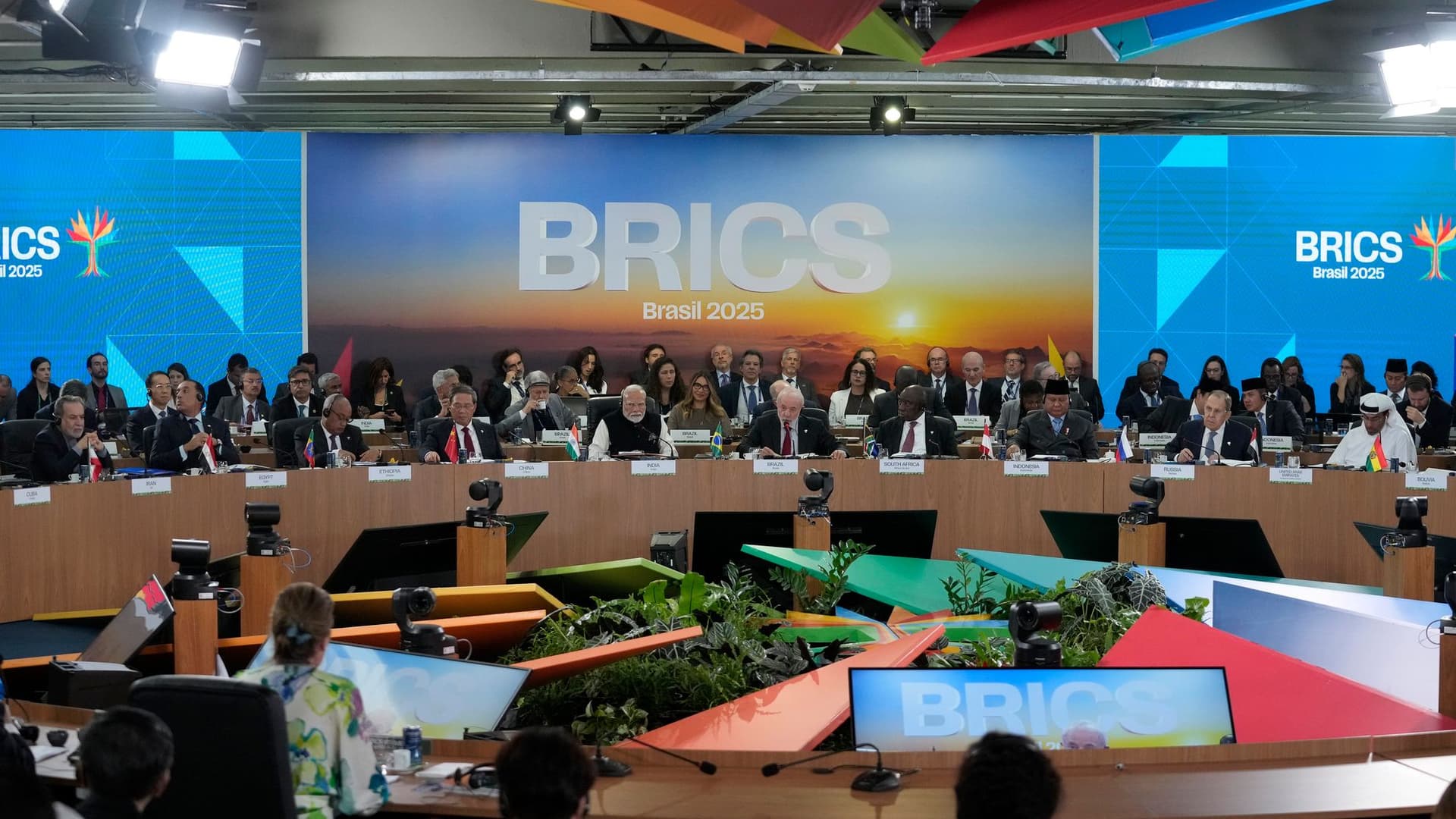 BRIKS uvodi međusobne finansijske garancije, Tramp preti