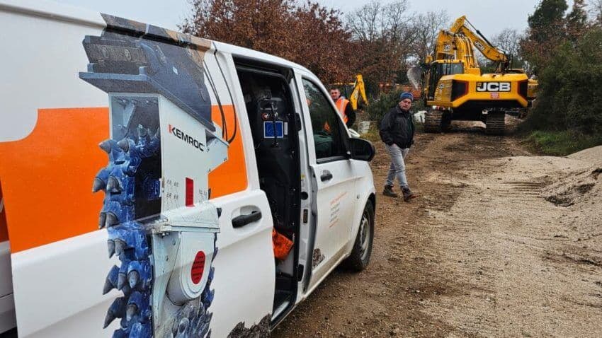 bager kopanje kemroc ikt