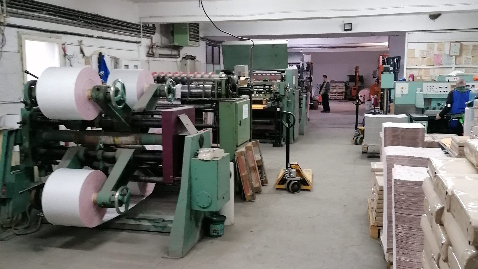 Domaće tržište nepredvidivo, Roto Papir Plus traži ino-kupce